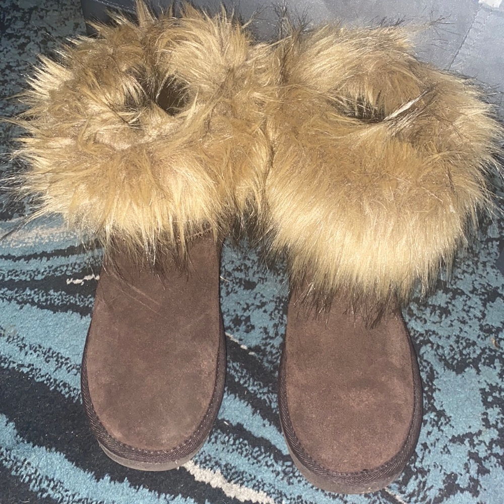 Dream pair boots size 5